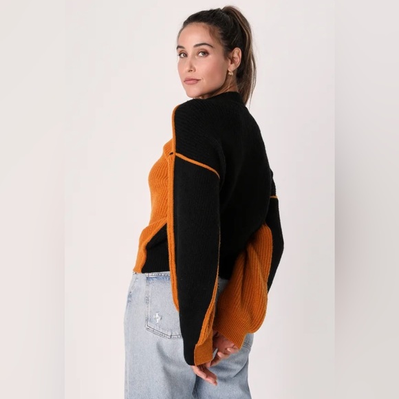 Lulu's Color Block Sweater - Picture 2 of 4